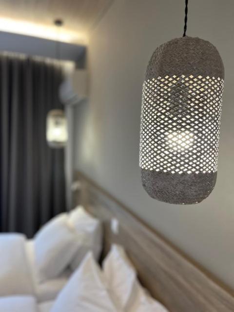 Paradise Hotel 萨摩斯 外观 照片