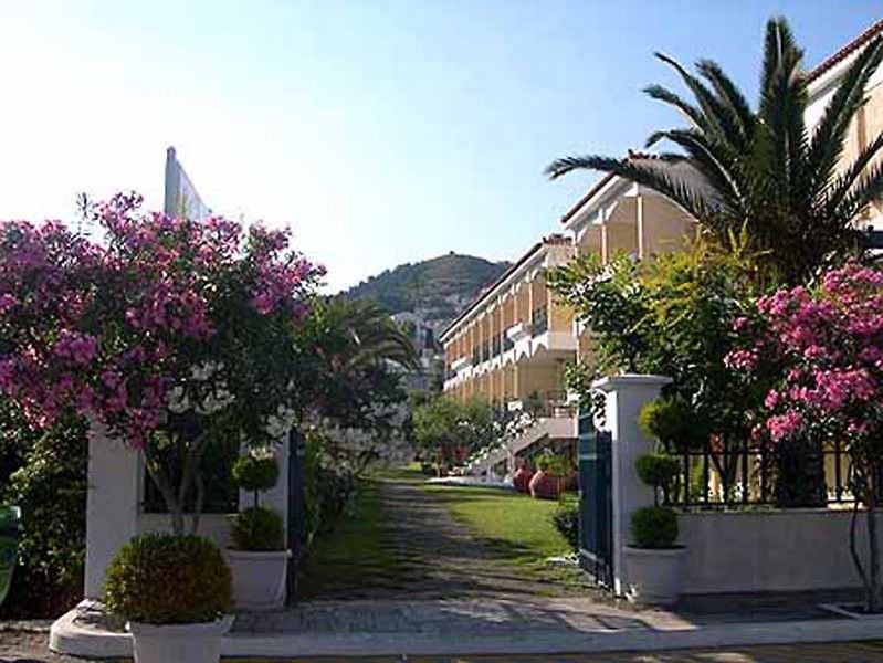 Paradise Hotel 萨摩斯 外观 照片